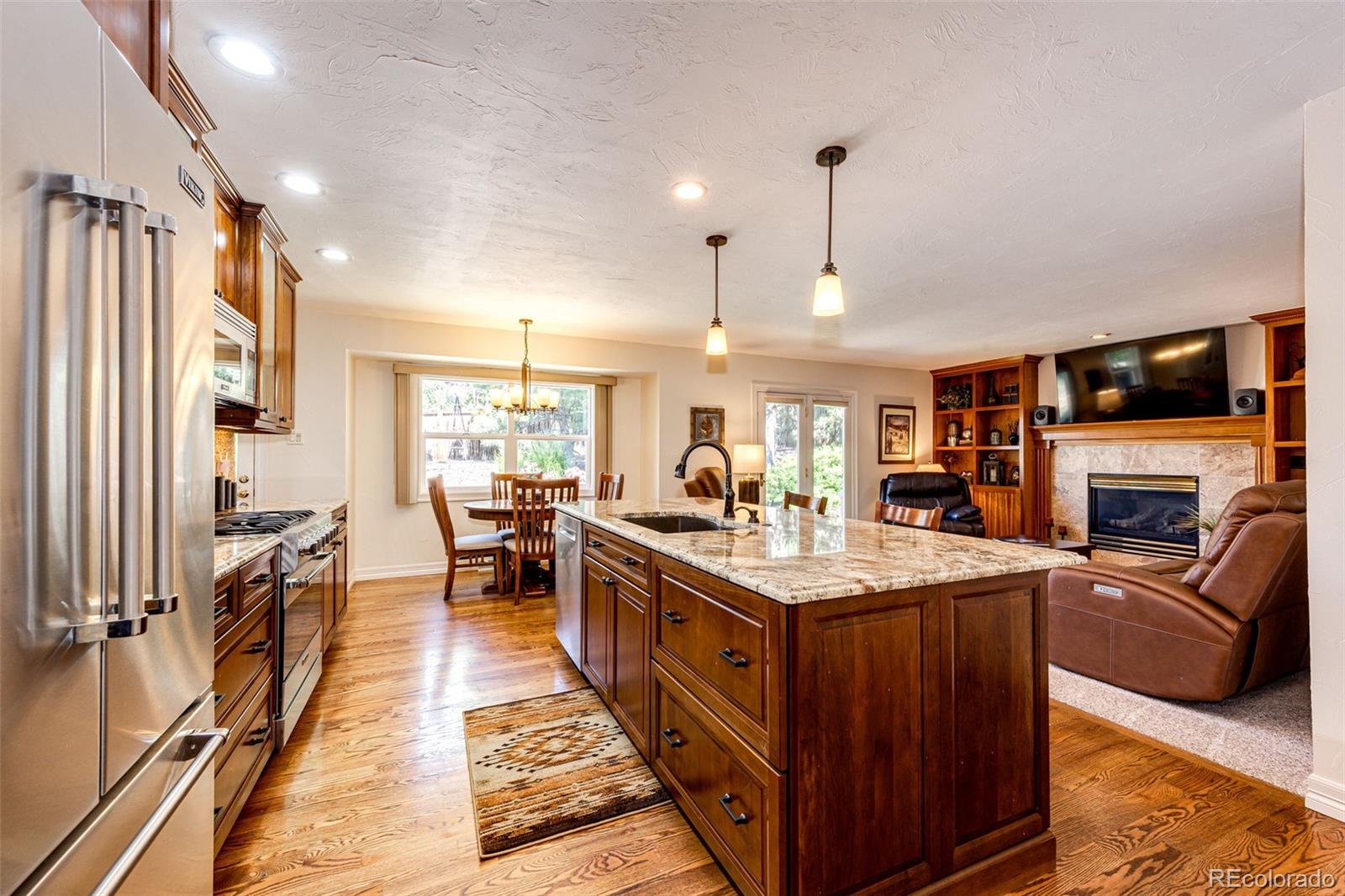 2233 S Beech Court, Lakewood, CO, 80228 3 2233 S Beech Court