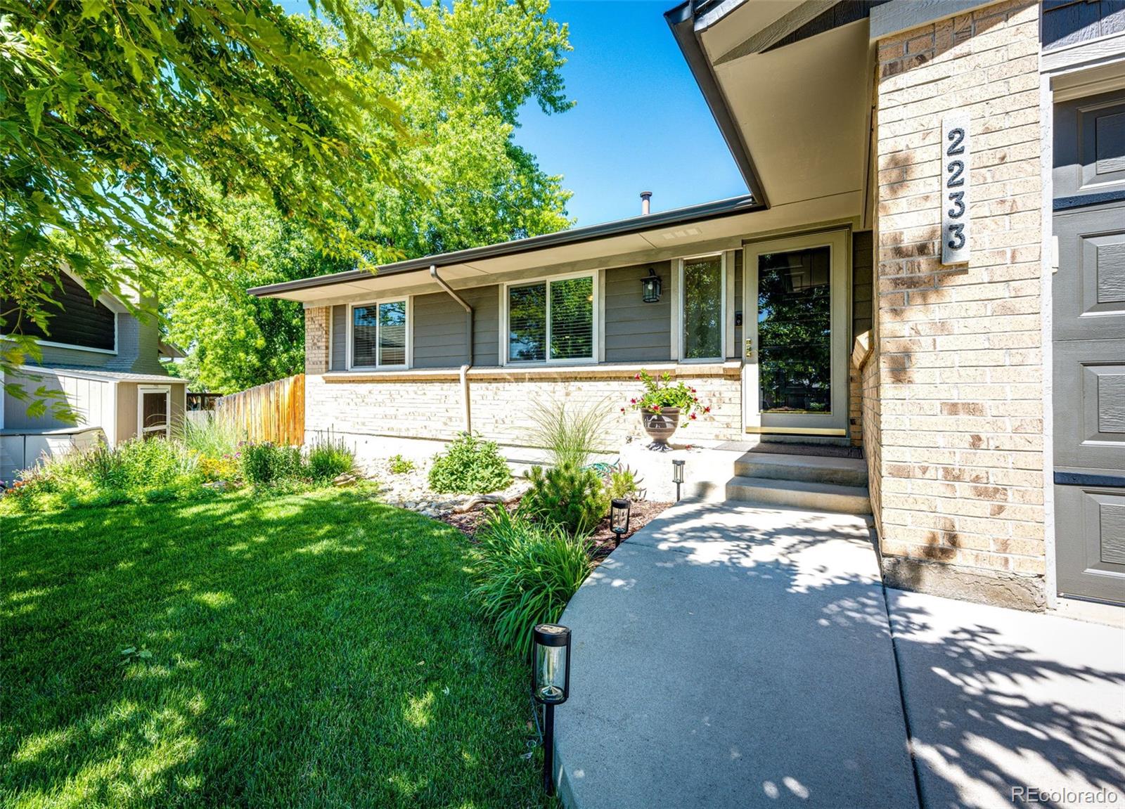 2233 S Beech Court, Lakewood, CO, 80228 1 2233 S Beech Court