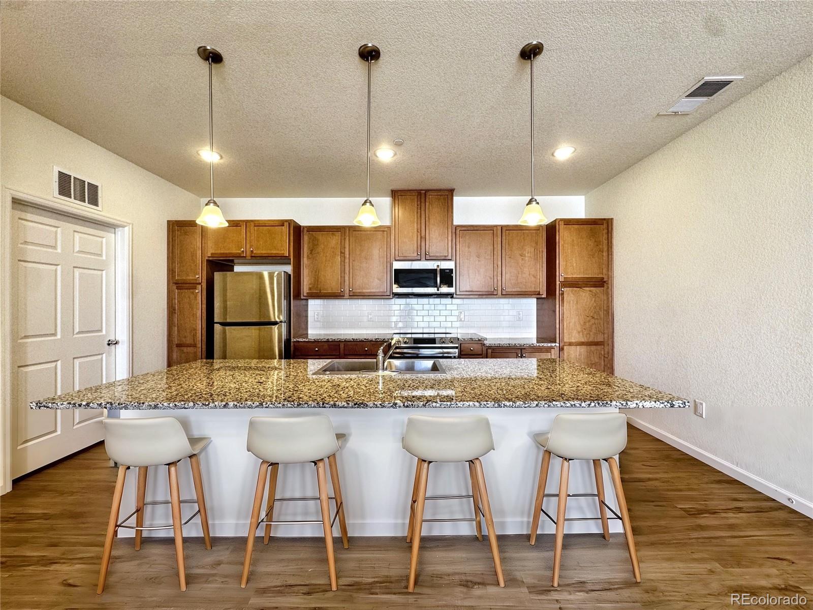 3865 Presidio Point 101