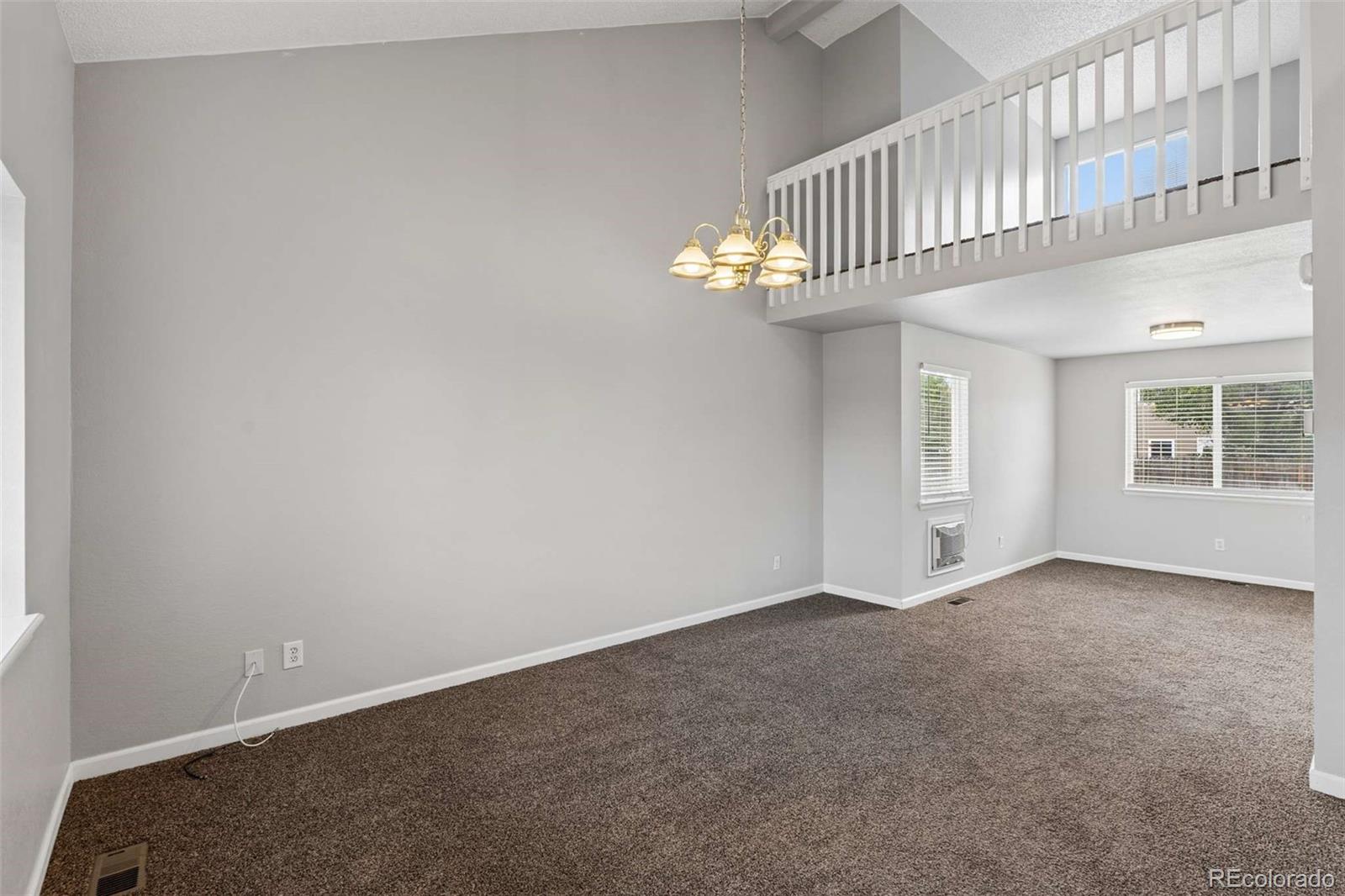 1620 W 135th Way