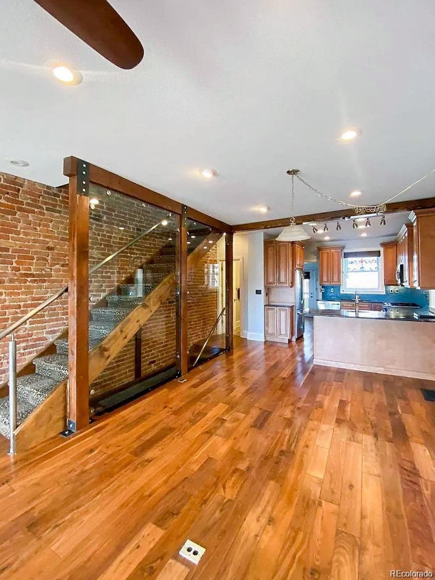 3303 Tennyson Street