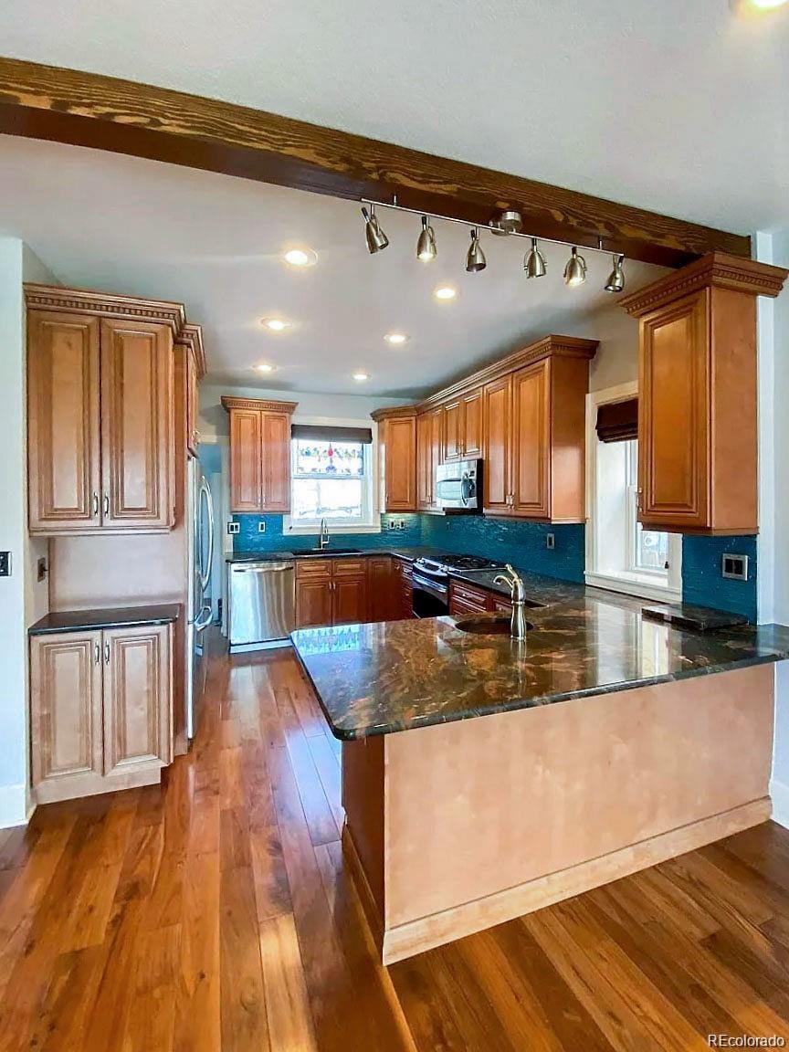 3303 Tennyson Street