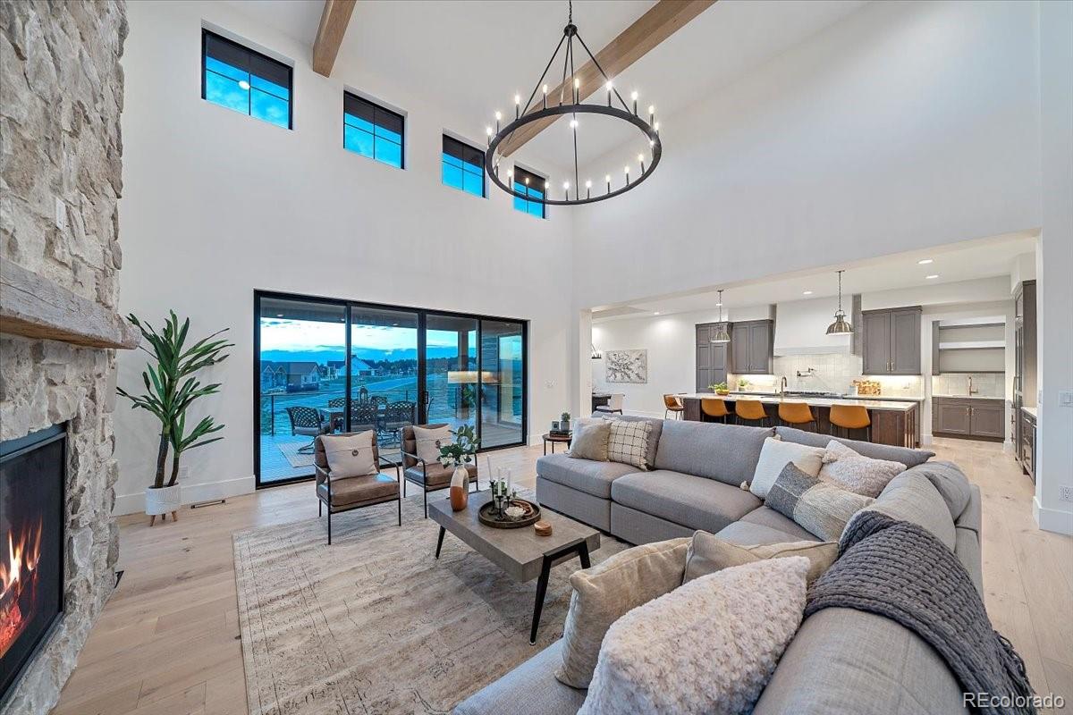 2442 Fox View Trail