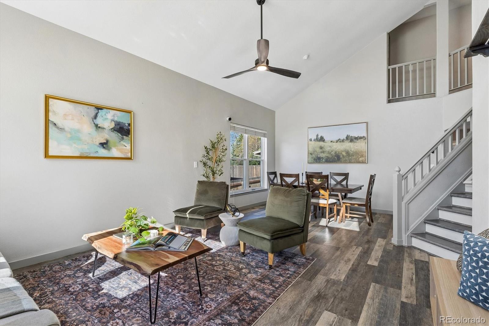 5247 E Hamilton Avenue