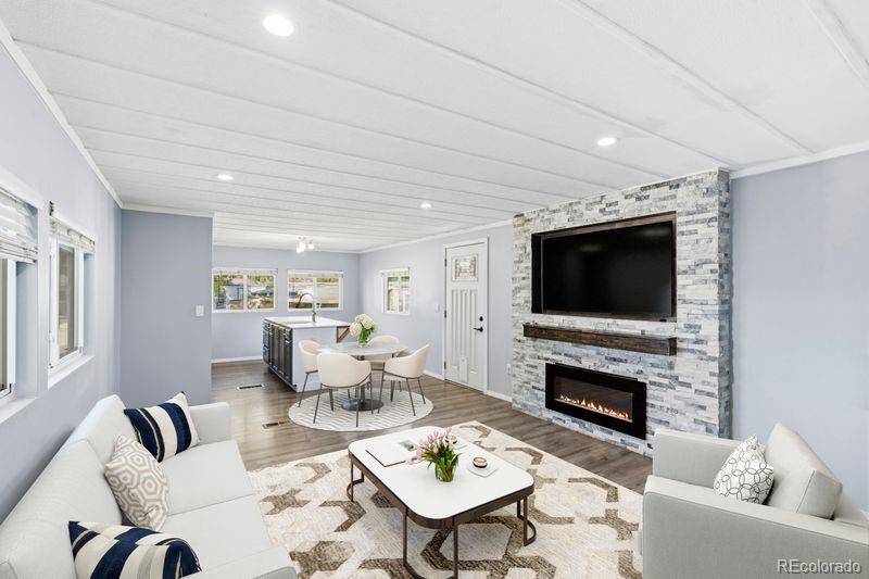 Photo 1 of 16 — 1600 Sable Boulevard, Aurora, CO 80011