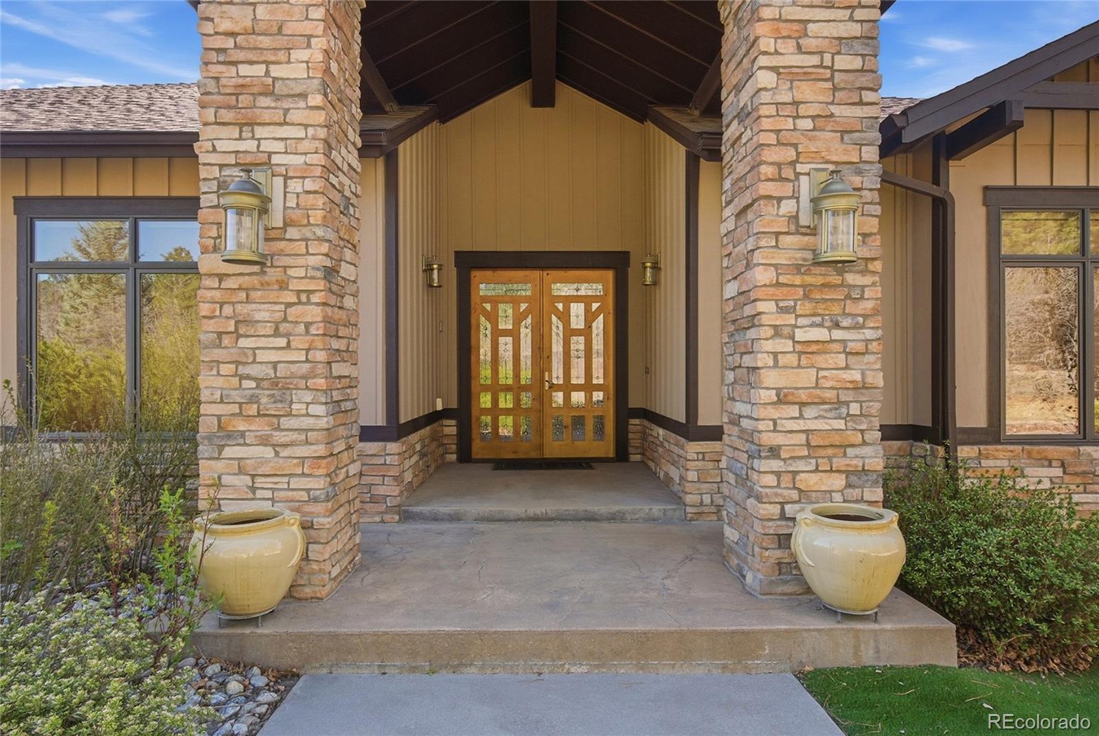 2587 Black Pine Drive