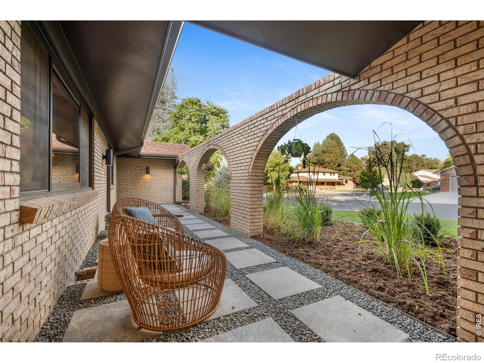 3701 S Peach Way, Denver, CO, 80237 1 3701 S Peach Way