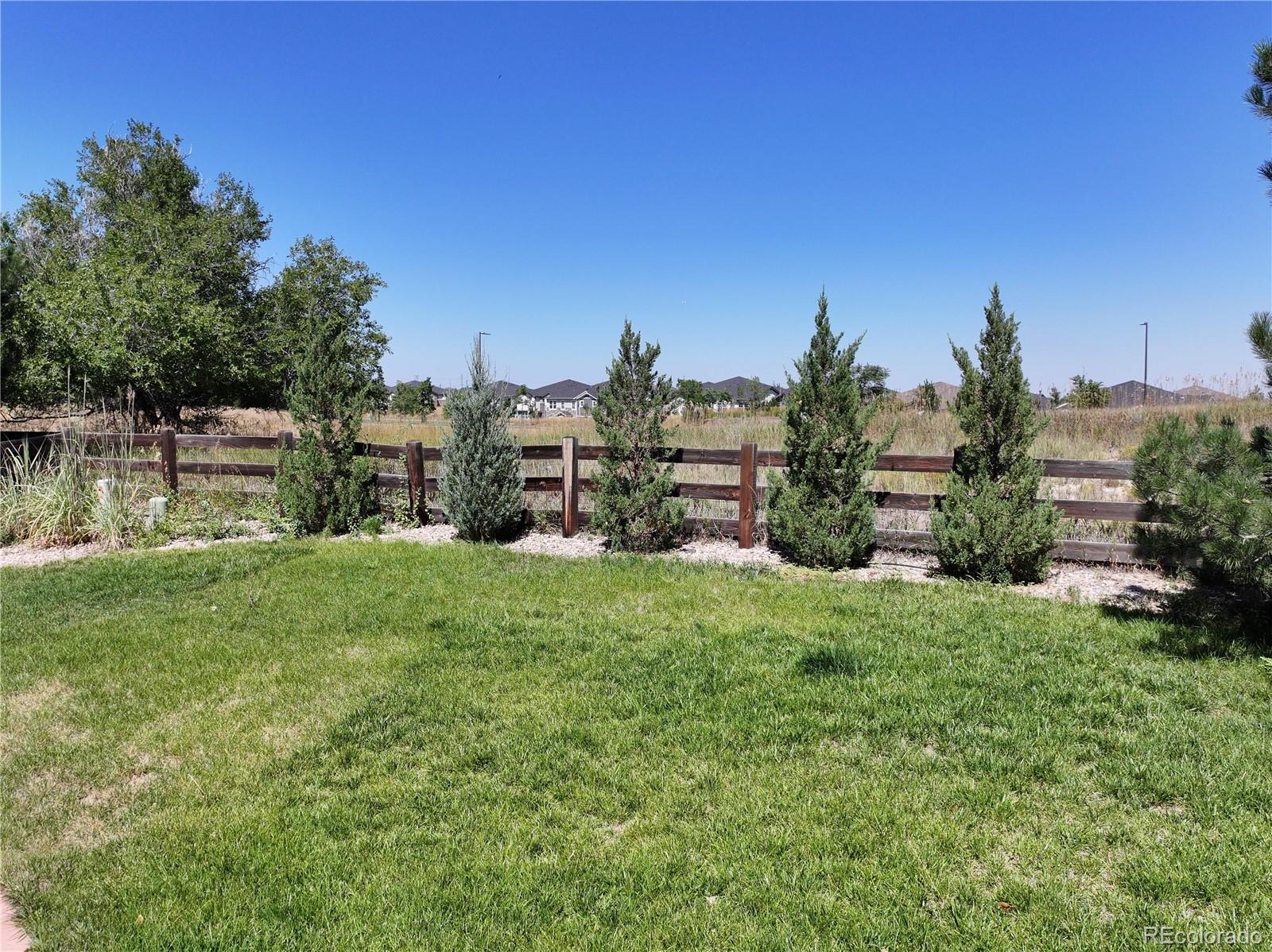 24871 E Ontario Drive