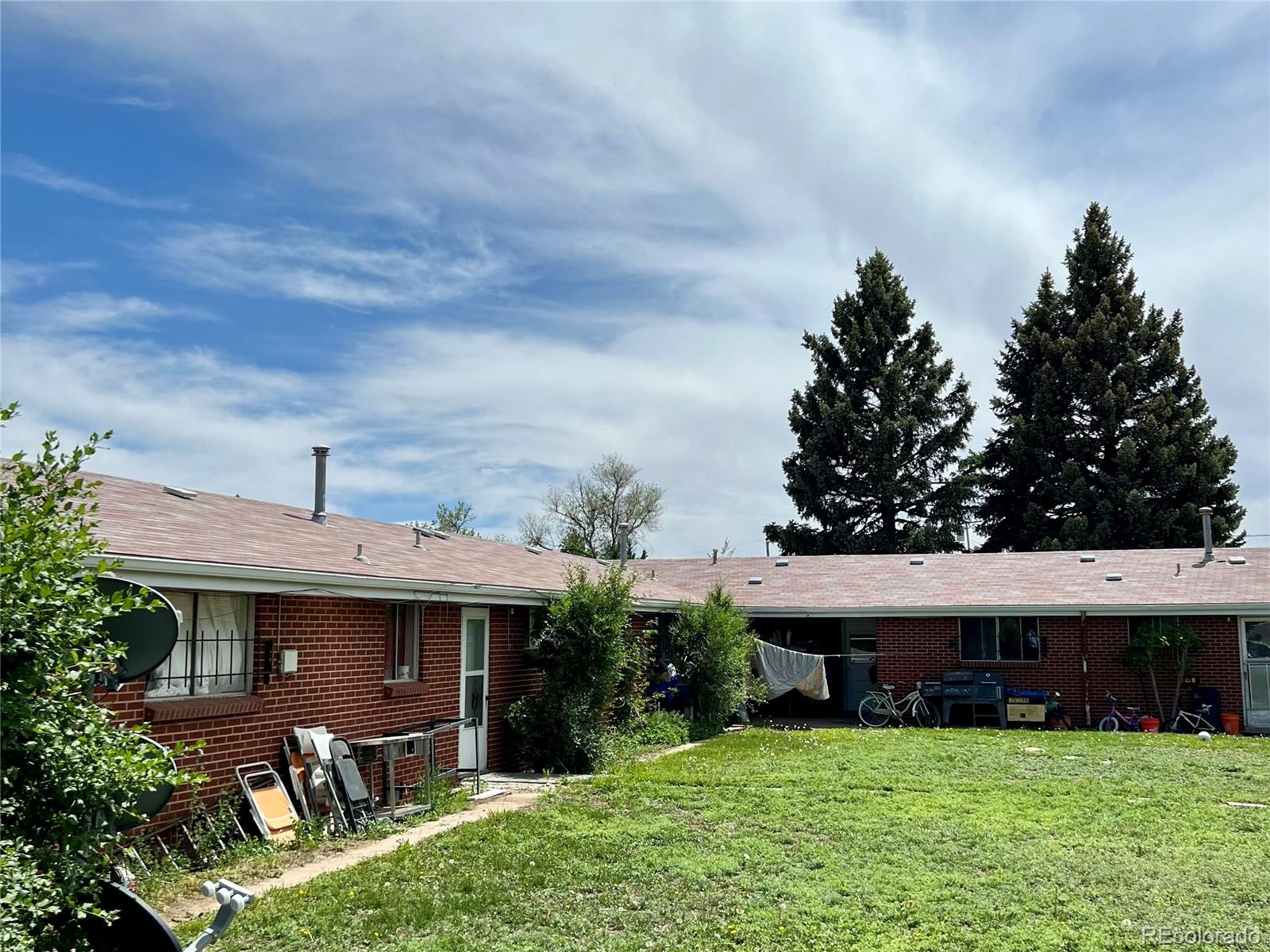 3201 W Alabama Place