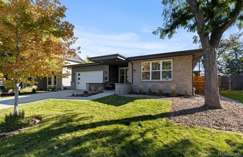 Photo of 2980 S Cherry Way, Denver, CO 80222 (MLS # 8396338)