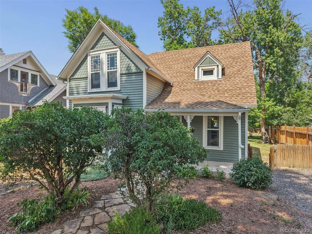 Photo of 1812 W Pikes Peak Avenue, Colorado Springs, CO 80904 (MLS # 4549478)