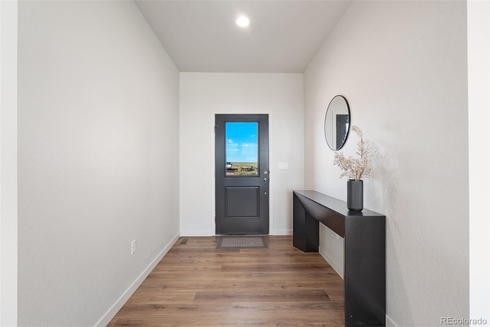 824 E Loma Drive