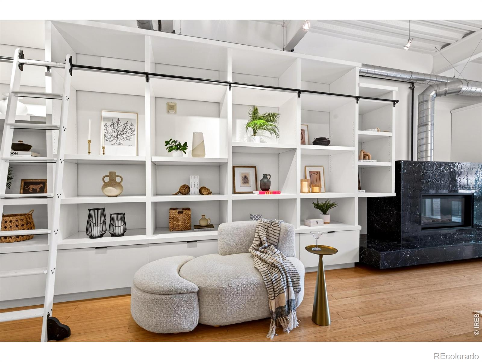 1360 Walnut Street 202