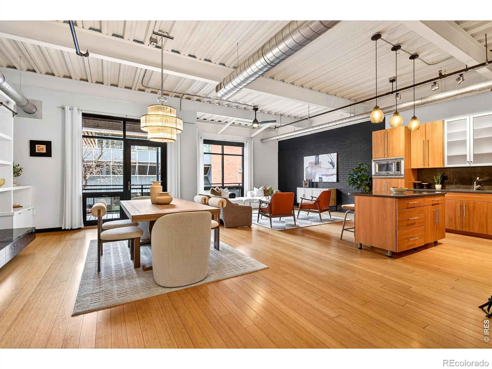 1360 Walnut Street 202