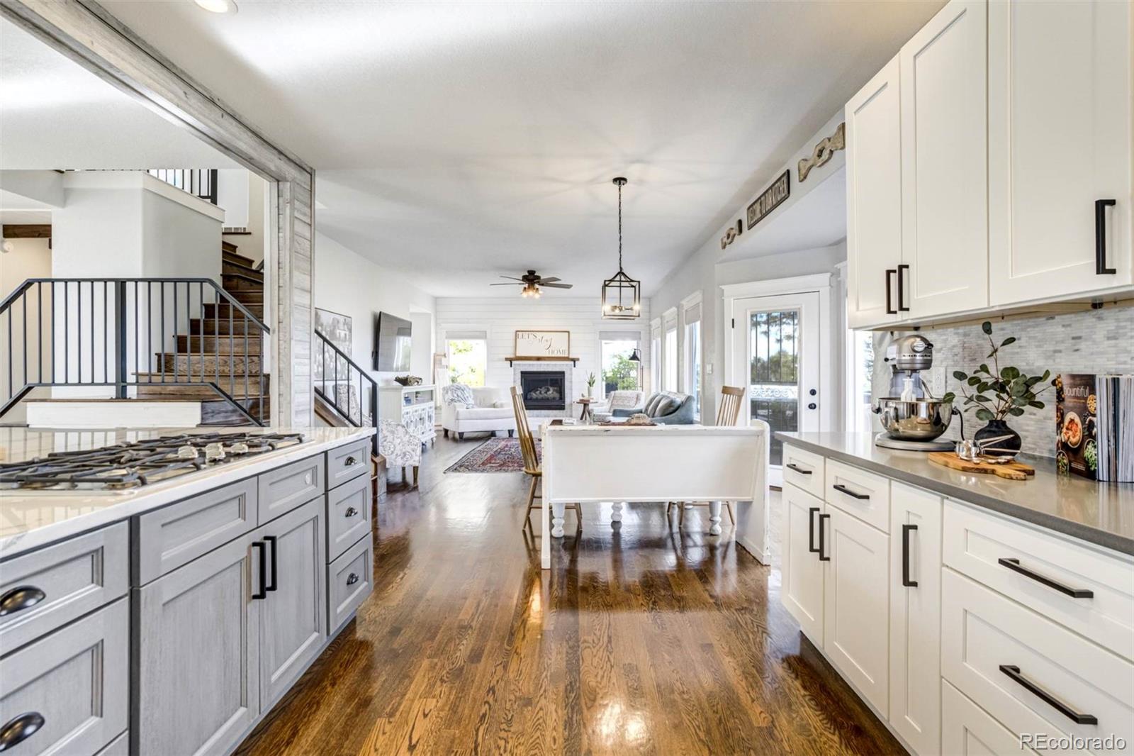 8415 Lauralwood Lane