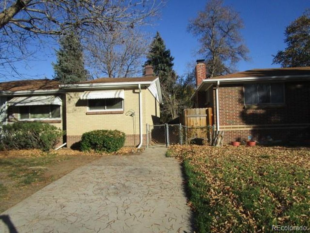 Photo of 1476 S Chase Street, Lakewood, CO 80232 (MLS # 7741080)