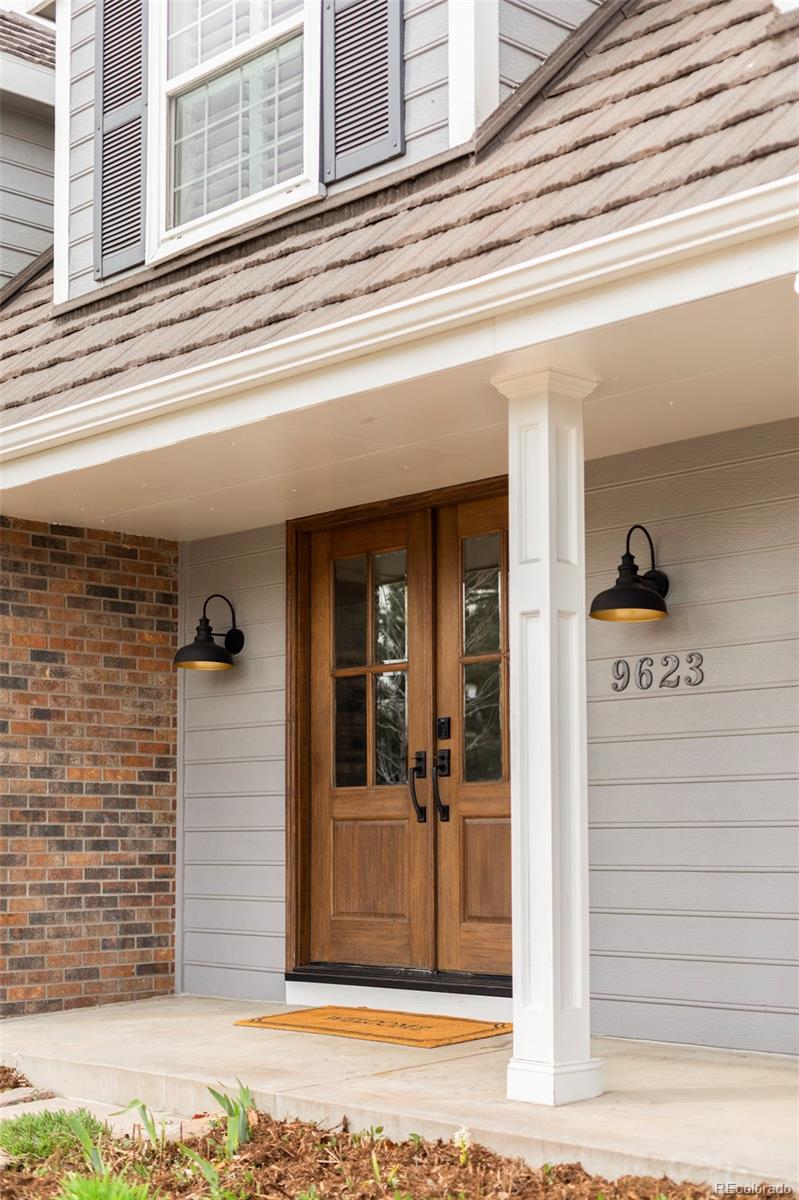 9623 W Prentice Avenue