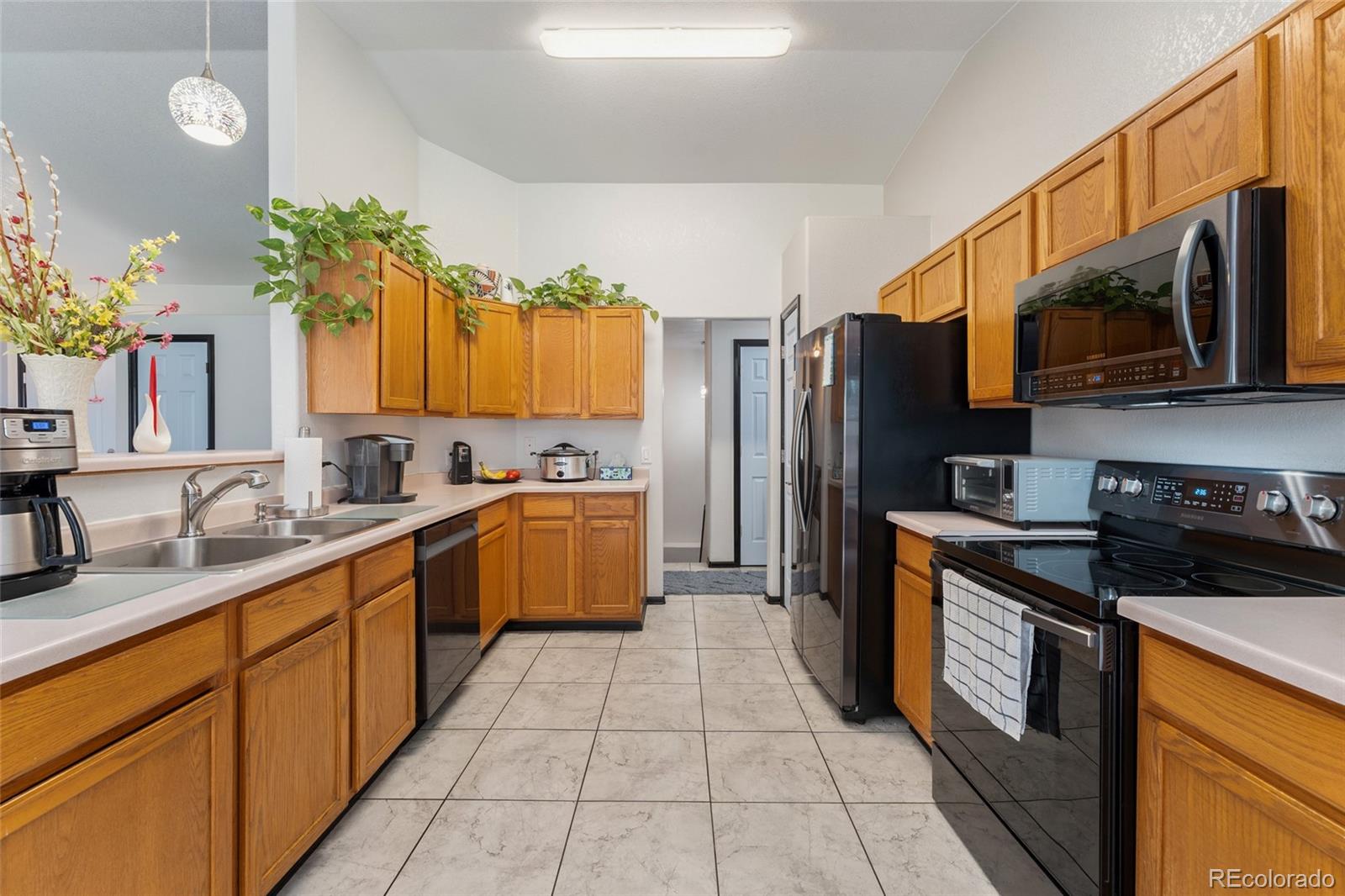 19564 E Ithaca Place, Aurora, CO, 80013 4 19564 E Ithaca Place