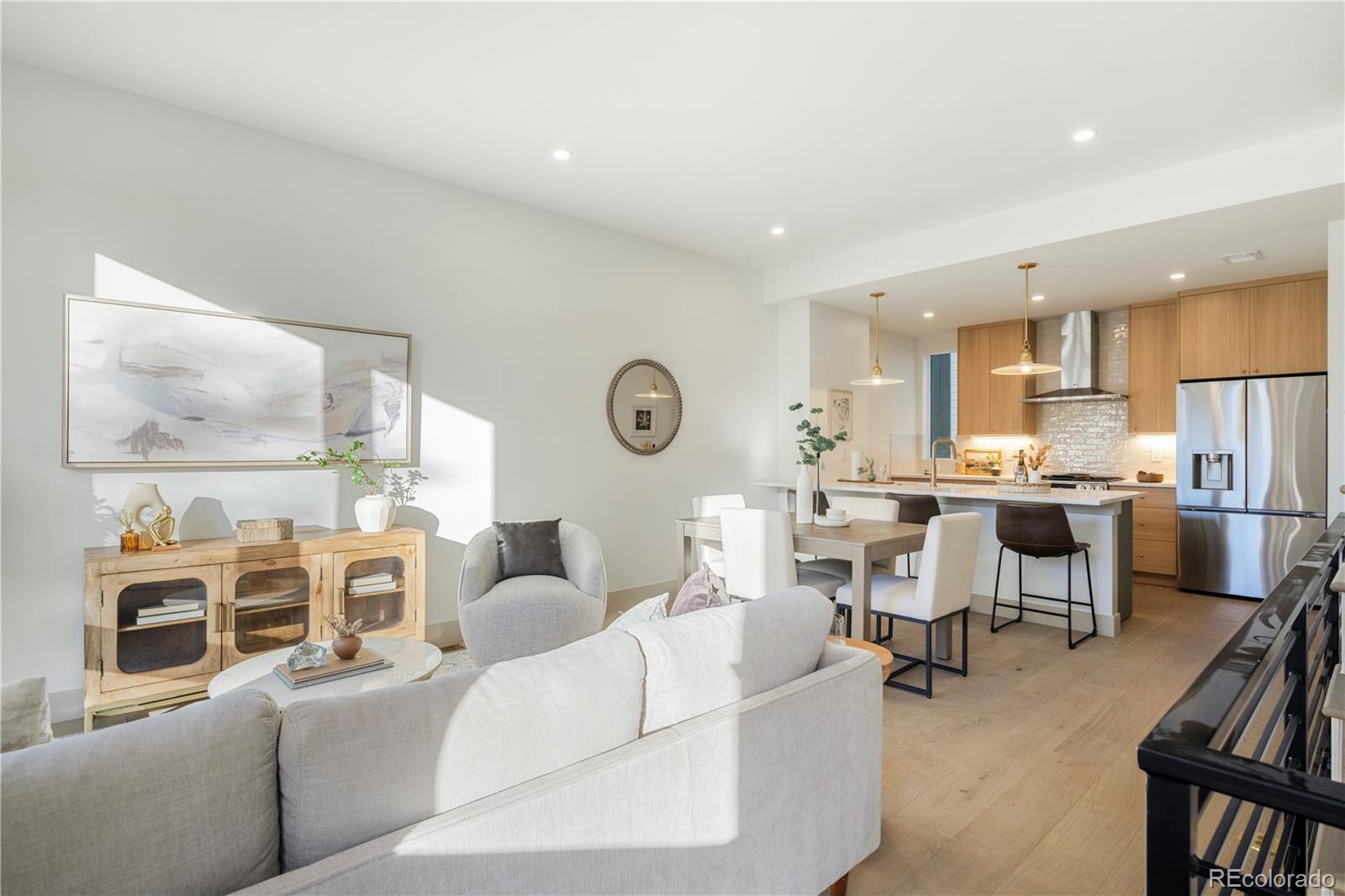 1230 Zenobia Street 5