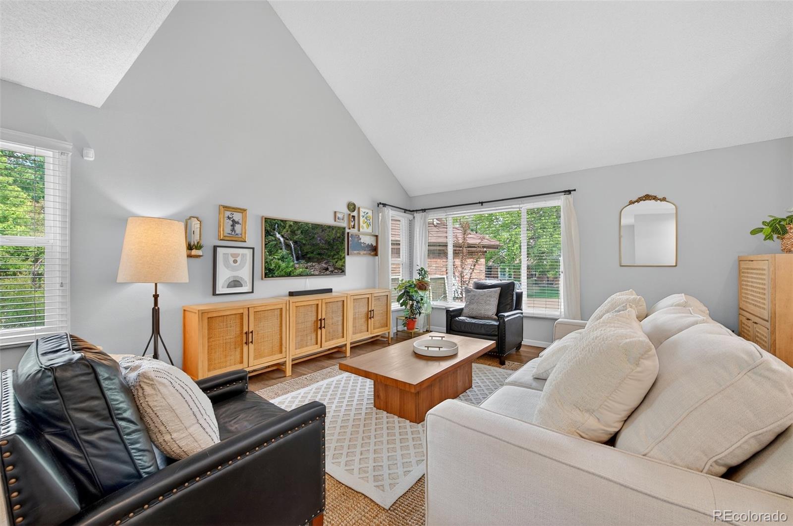 12 Willowleaf Drive