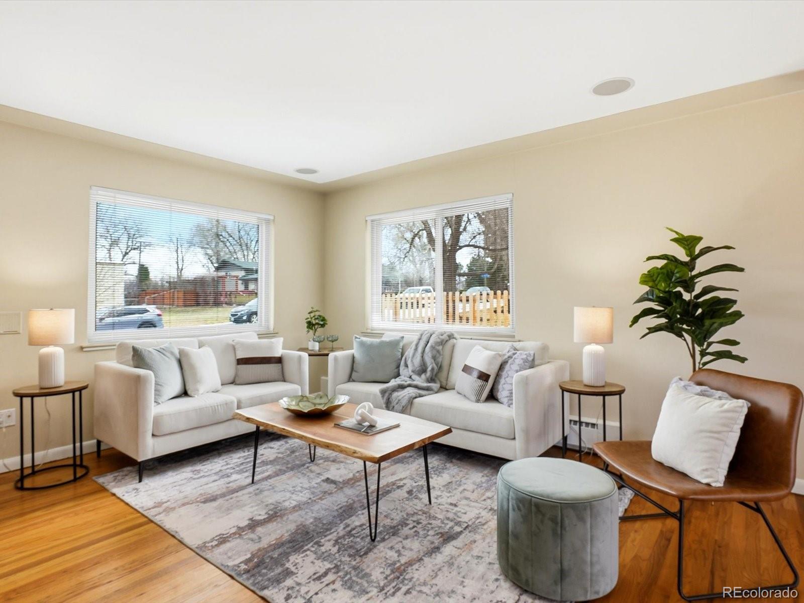 965 Saulsbury Street