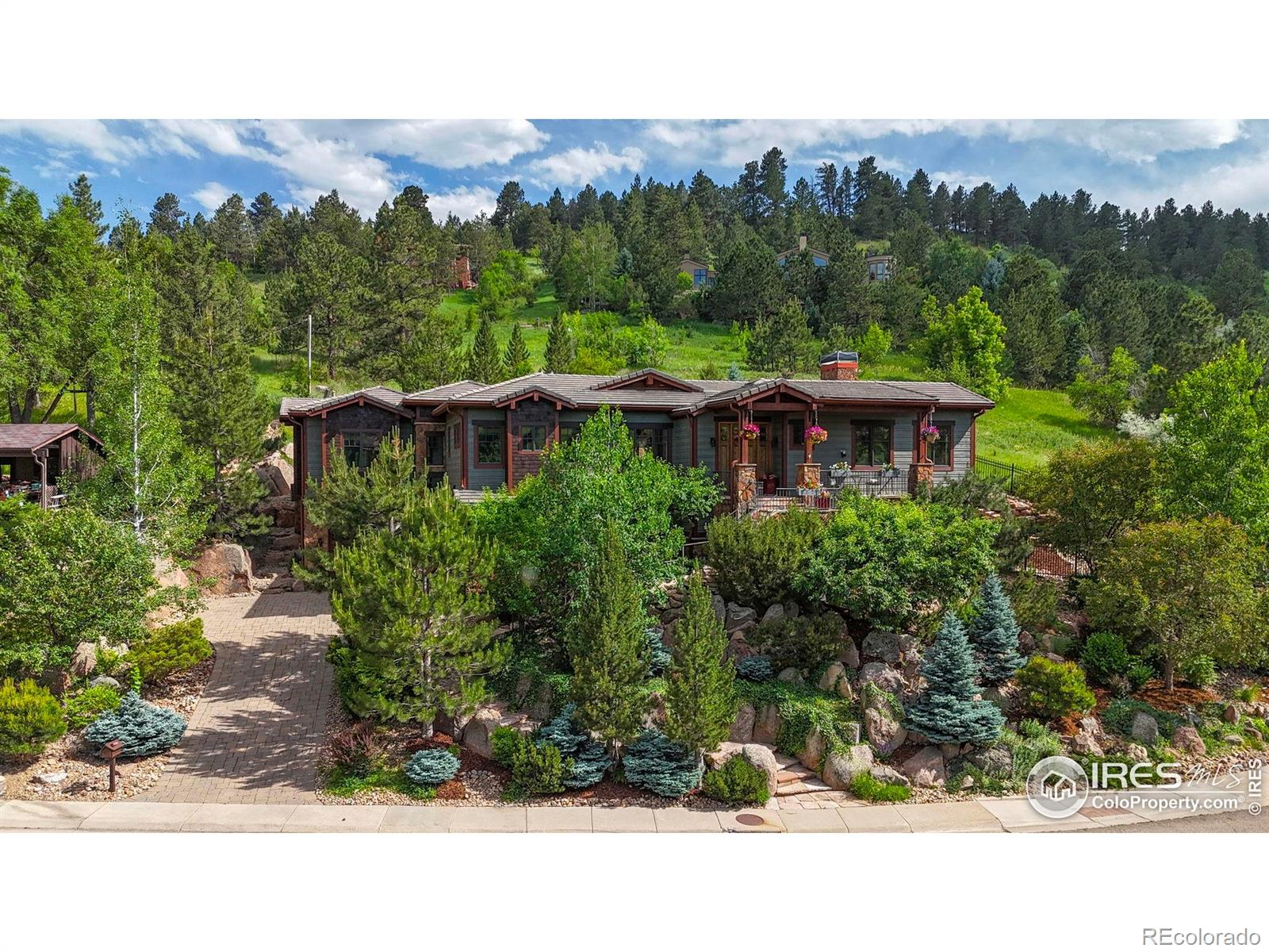 1420 Sierra Drive