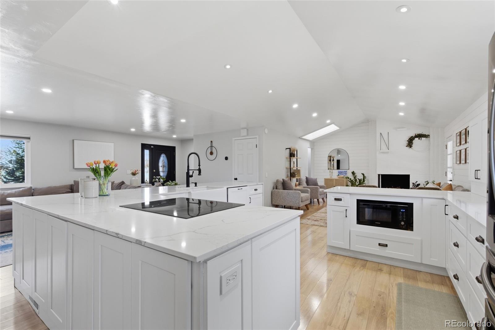 2776 S Newland Street