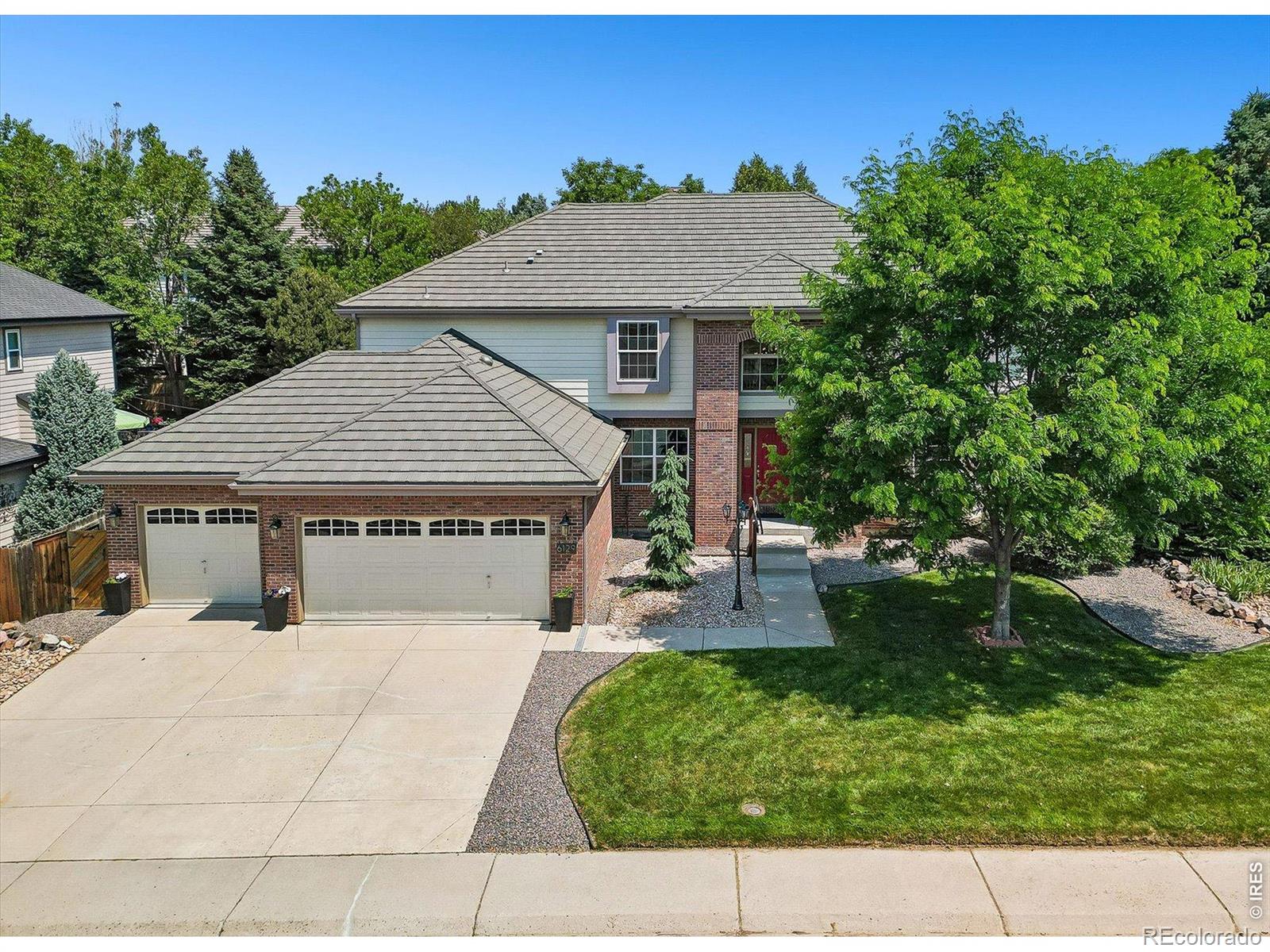 6129 S Newark Way