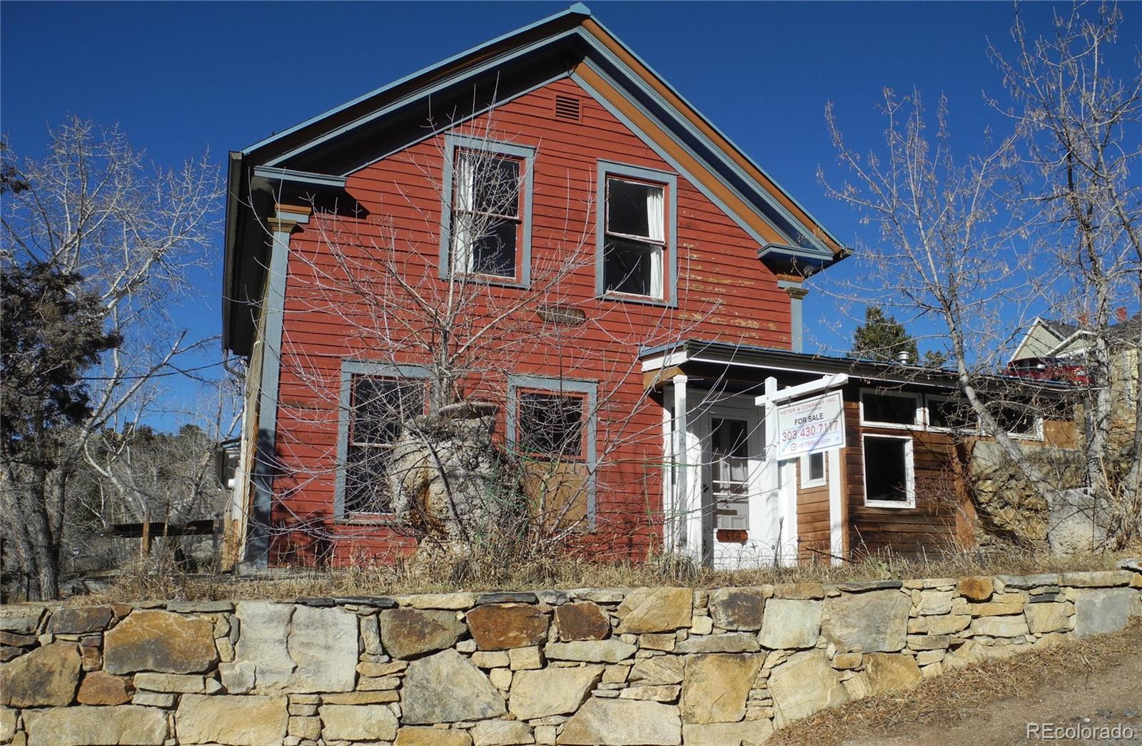 414 Saint James Street