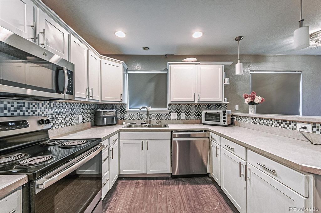 Photo of 9686 Fairwood Street, Littleton, CO 80125 (MLS # 5208817)