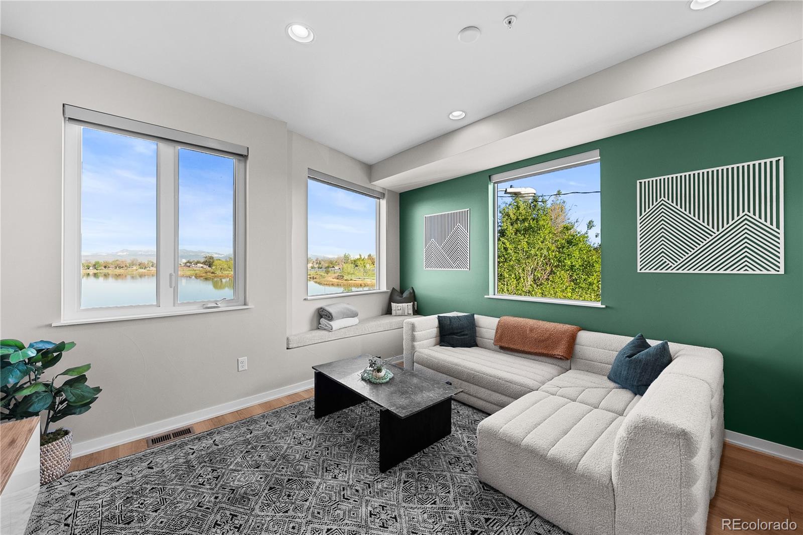 3101 W 47th Avenue 13