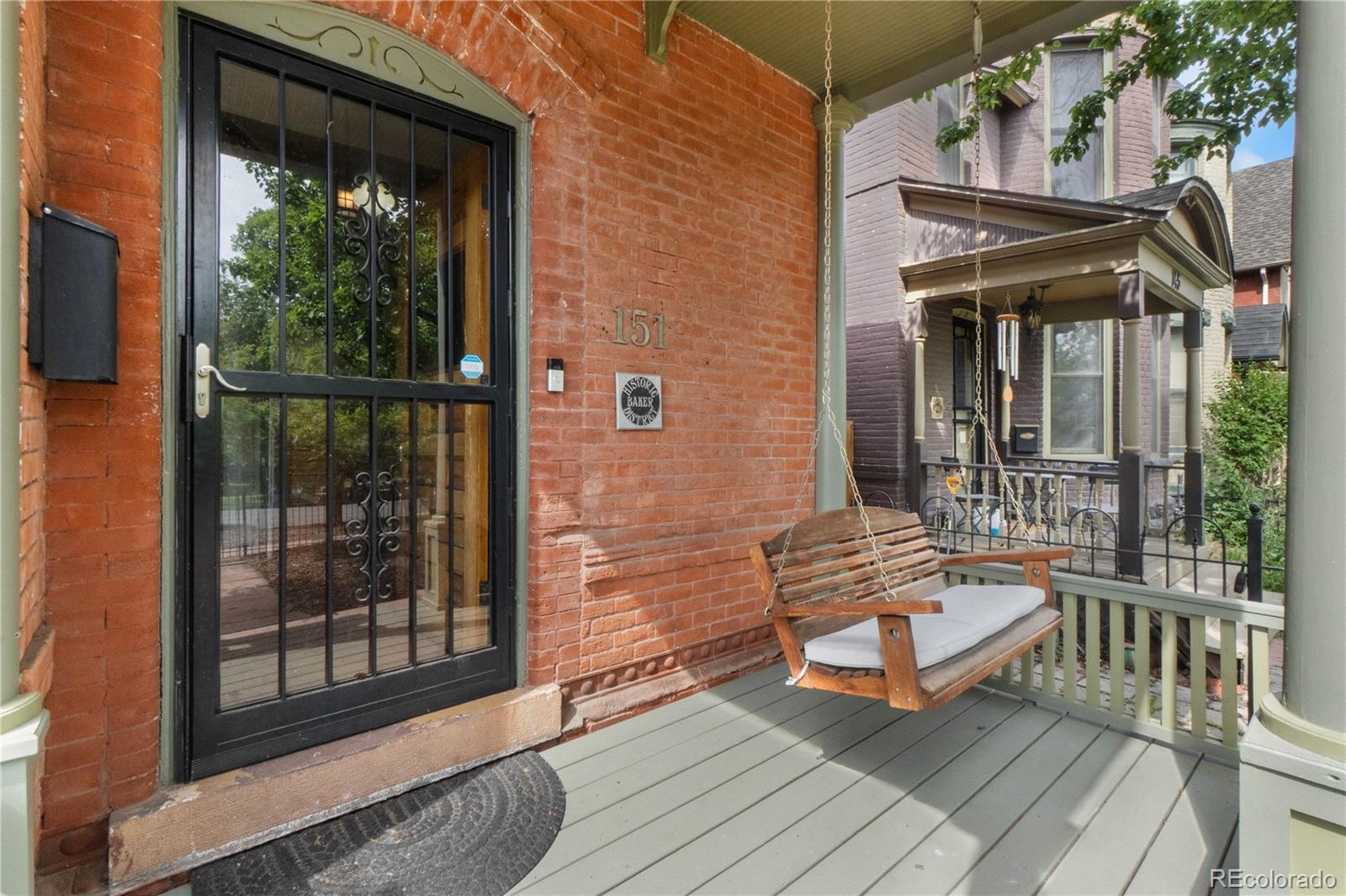 151 W 2nd Avenue