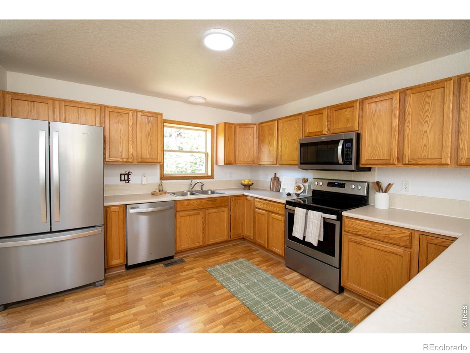 788 W 4th Street