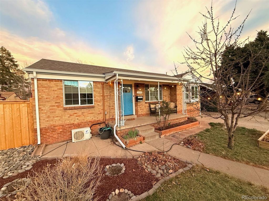 Photo of 1310 S Dale Court, Denver, CO 80219 (MLS # 4187783)