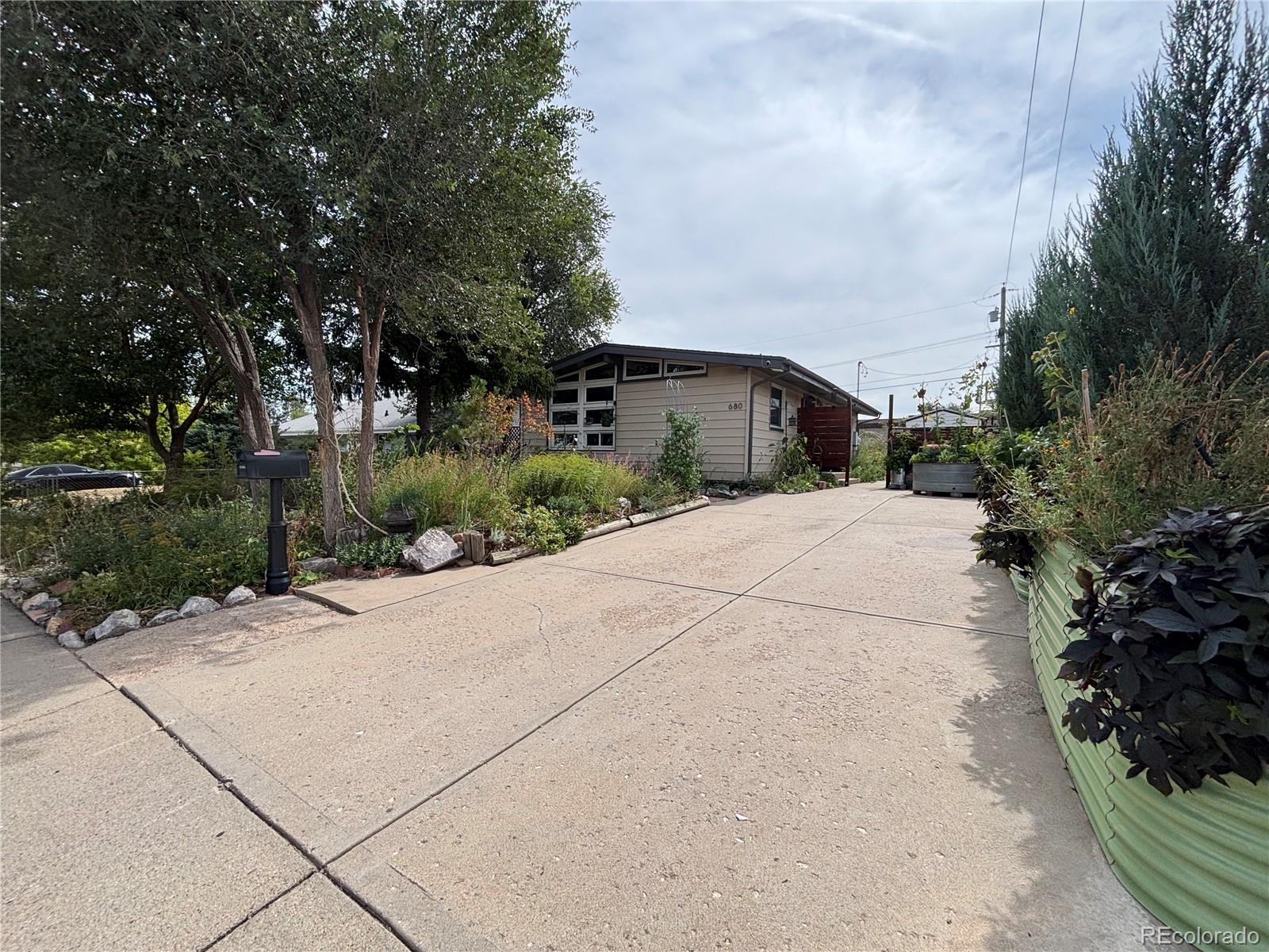 680 Bronco Road