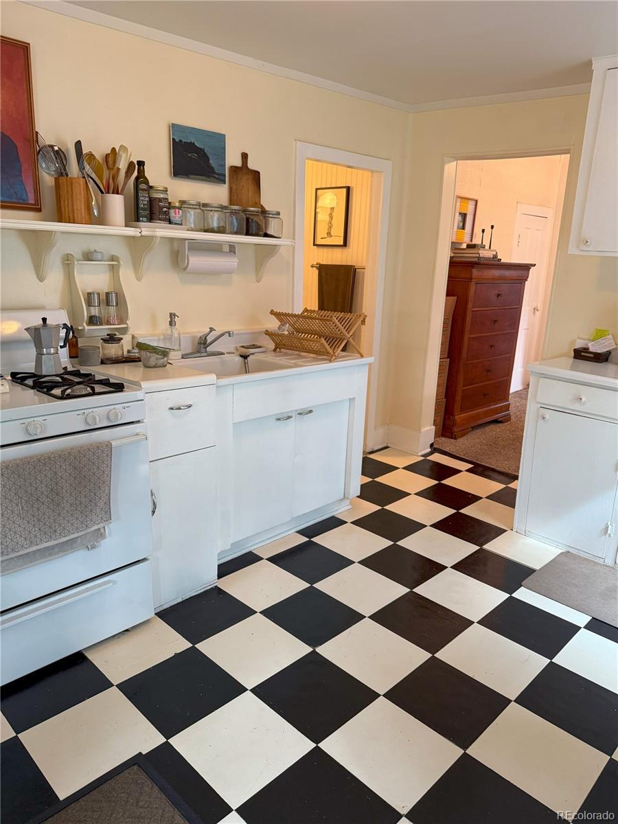 2526 W Alamo Avenue, Littleton, CO, 80120 2 2526 W Alamo Avenue