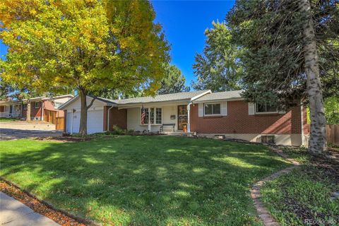 Photo of 6984 Owens Street, Arvada, CO 80004 (MLS # 9177329) Photo of 6984 Owens Street, Arvada, CO 80004 (MLS # 9177329)