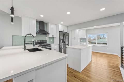 Photo of 7194 W 68th Avenue, Arvada, CO 80003 (MLS # 2791604)