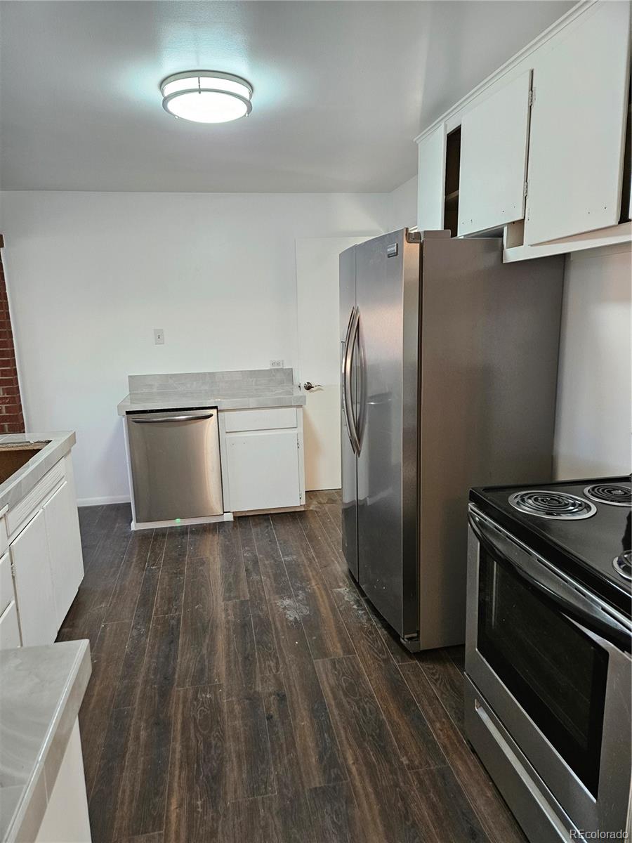 3355 N Monaco Parkway