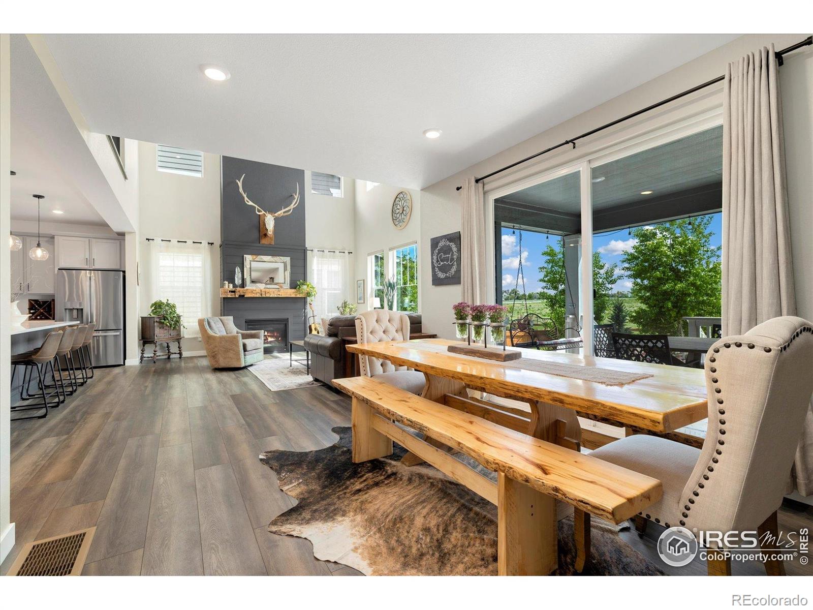 800 Meadowlark Drive