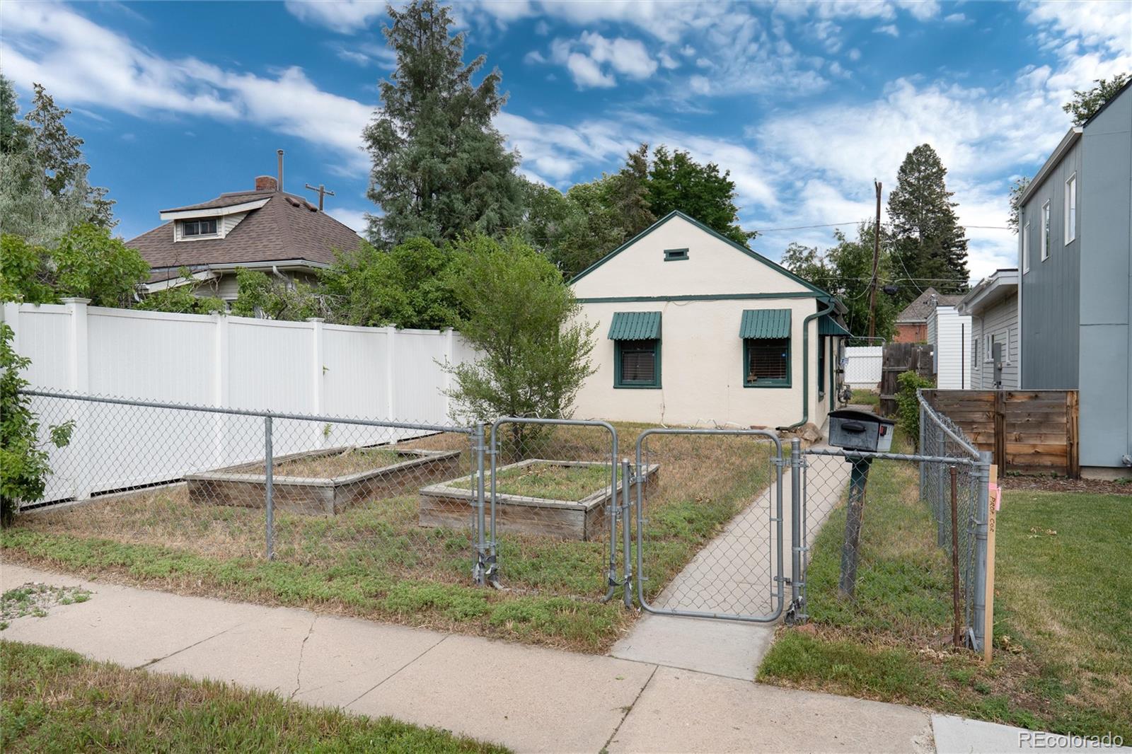 2568 Eaton Street
