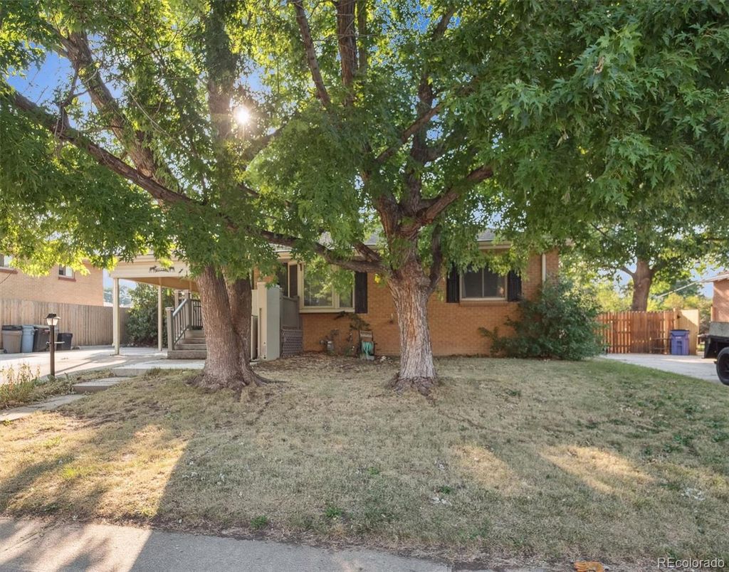Photo of 2529 S Utica Street, Denver, CO 80219 (MLS # 2120995)