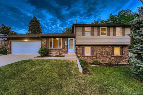 932 S Miller Street Lakewood CO 80226
