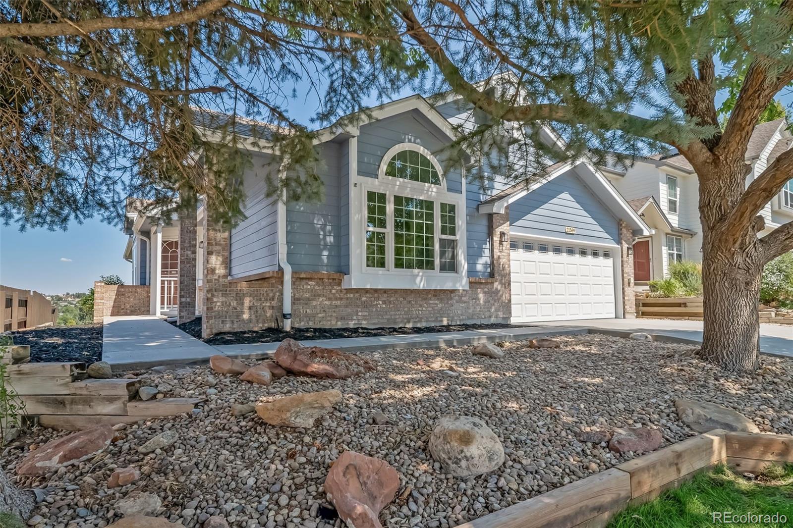 21589 Omaha Avenue