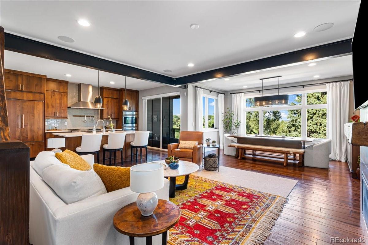 4687 W 50th Place