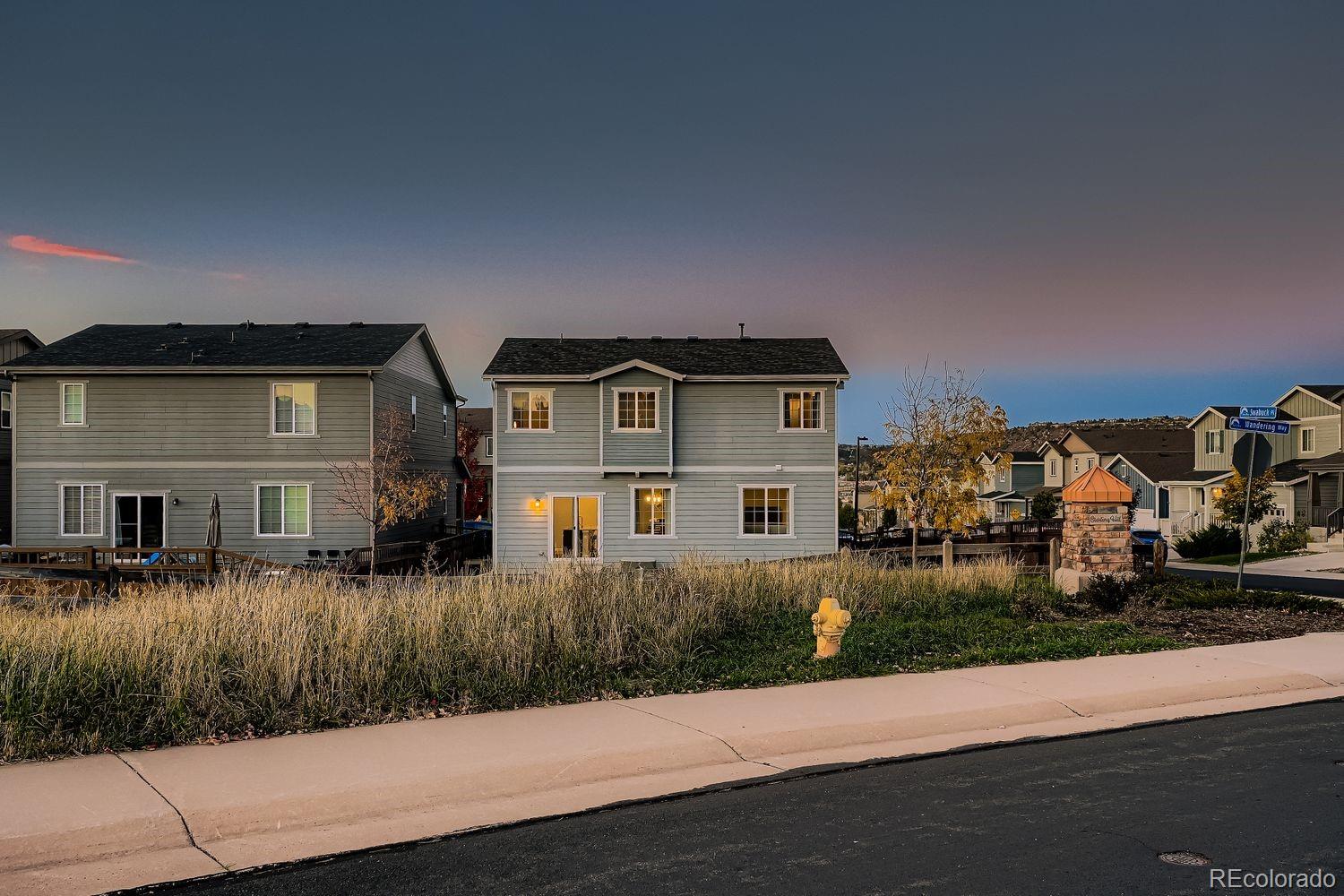 1542 Goldfield Trail