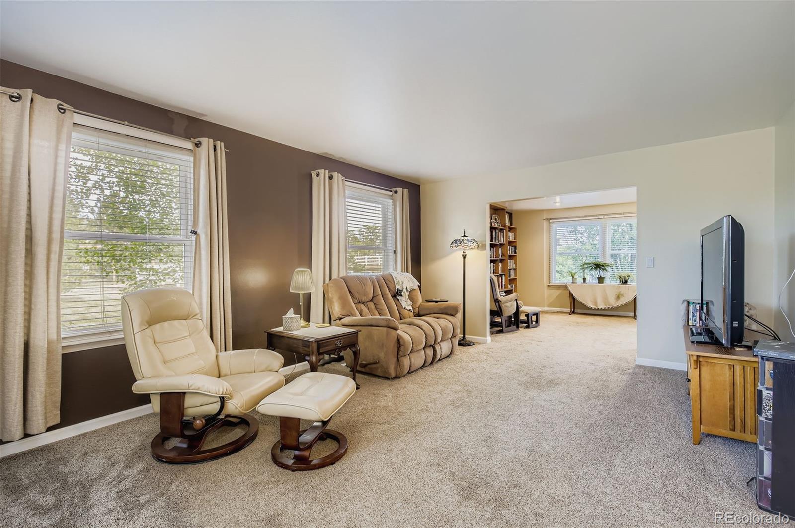 5128 Foothills Drive