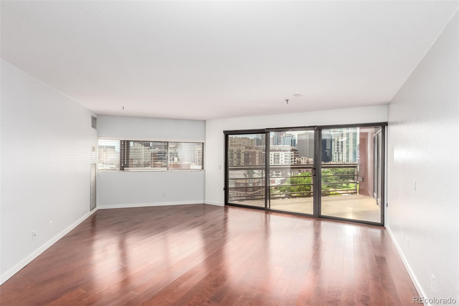 100 W Park Ave Avenue 908