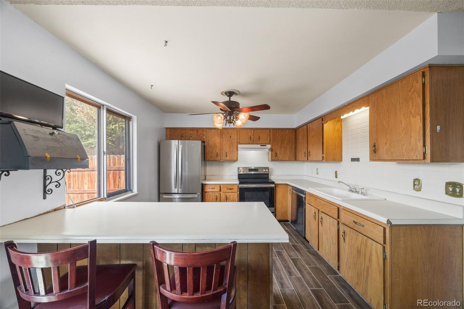 8613 Santa Fe Drive