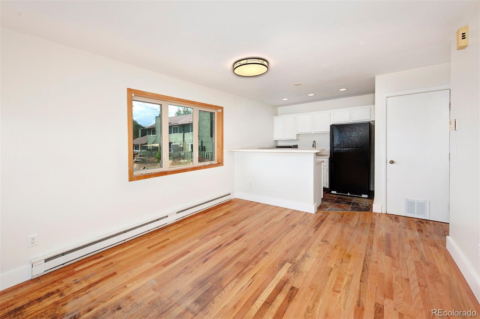 258 Cove Boulevard 11